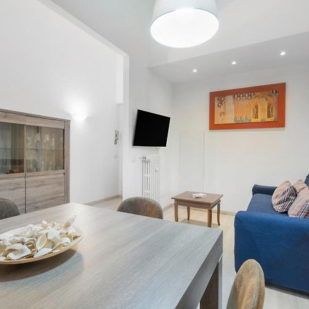 פירנצה Appartamento Incantevole Con Patio מראה חיצוני תמונה