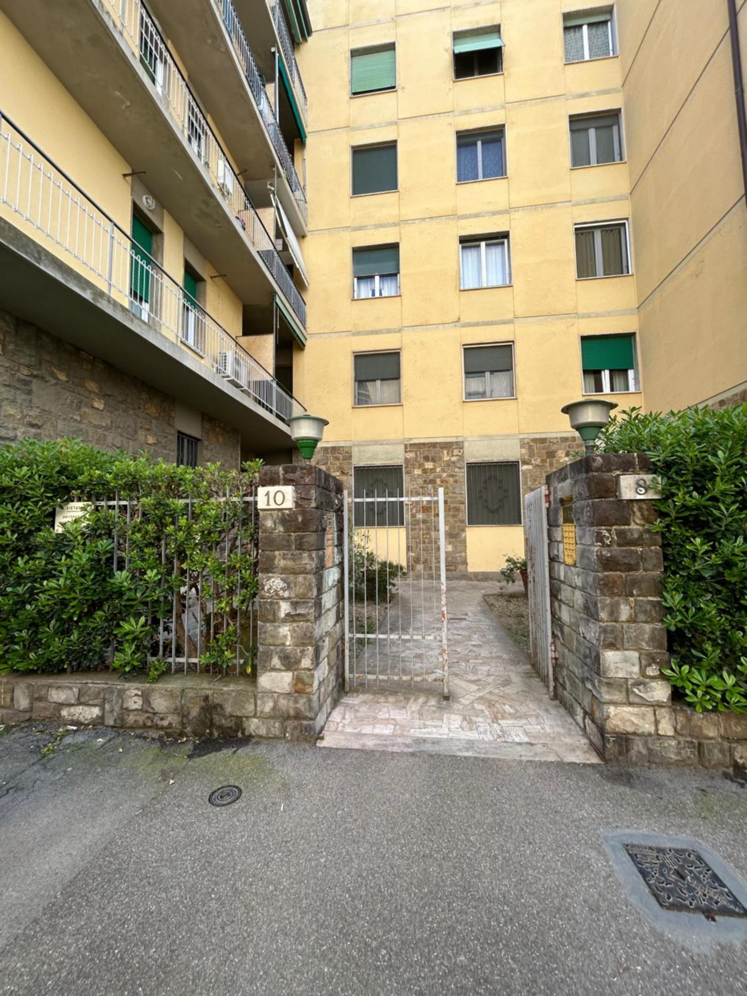 פירנצה Appartamento Incantevole Con Patio מראה חיצוני תמונה